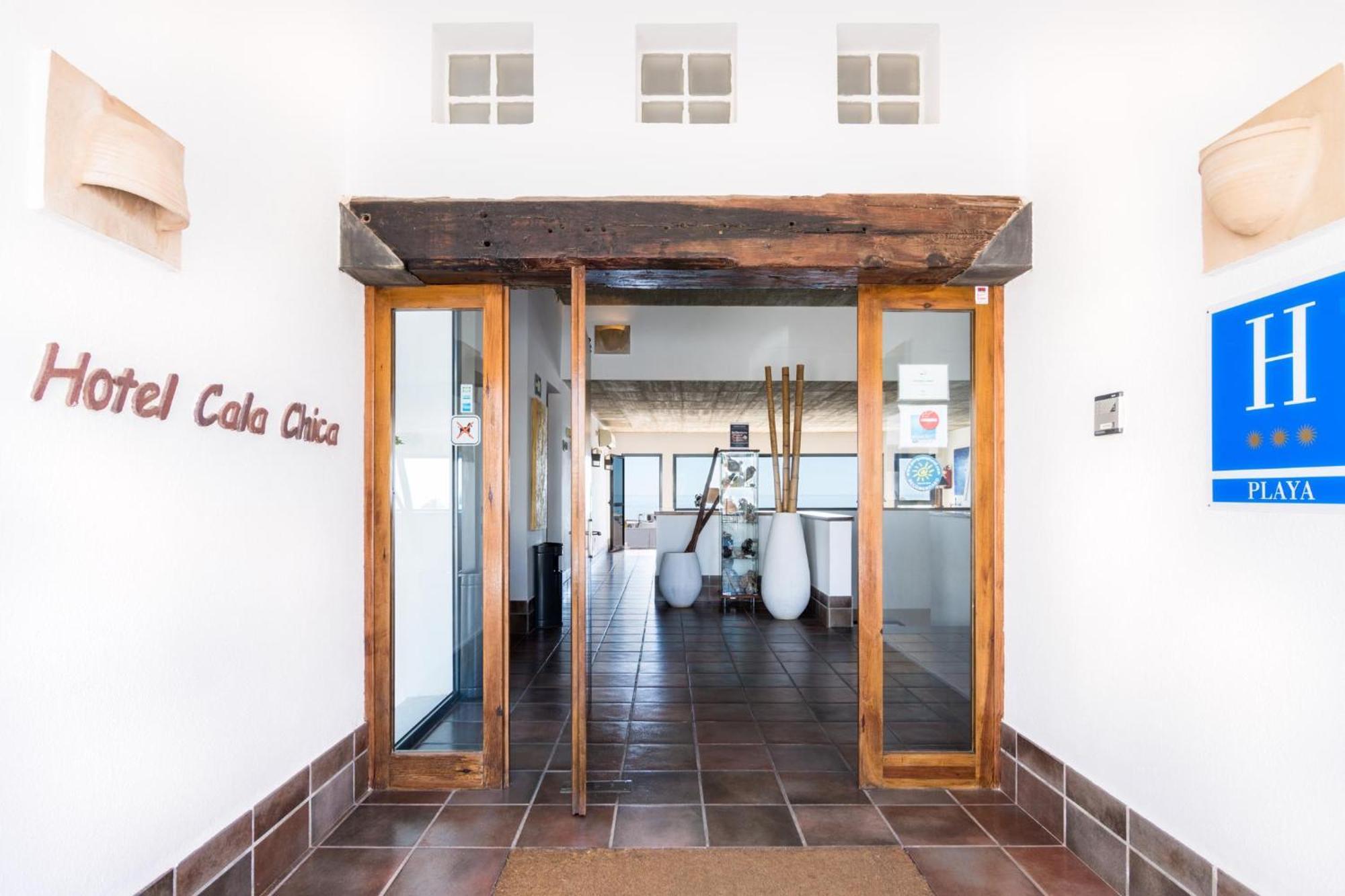 Hotel Calachica Las Negras Luaran gambar